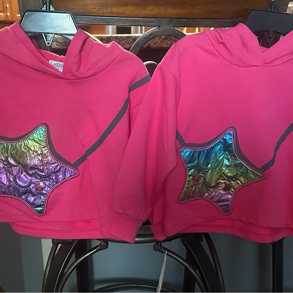 🆕 Flapadoodle hoodie with Iridescent Star Pocket Purse. Sizes 2. Adorable. 💝 - Picture 6 of 12